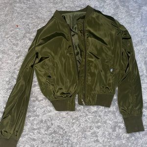 Olive green bomber jacket (S)